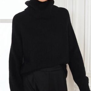 Quince Brand Alpaca and wool blend oversized black turtleneck sweater